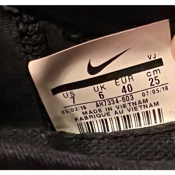 NIKE Air Hurache Gym red/black Boy’s Size 7 [AH7334-603] Pre-owned - Picture 7 of 7